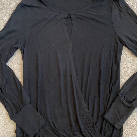 Top - Picture 2 of 3